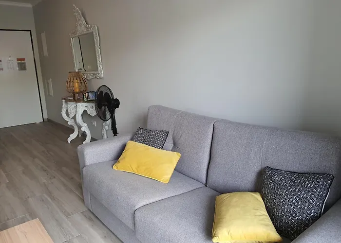 Apartamento Comfortable In Ribeira Grande, 69 M², Garden *