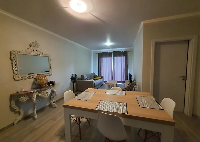 Comfortable In Ribeira Grande, 69 M², Garden * Ribeira Grande